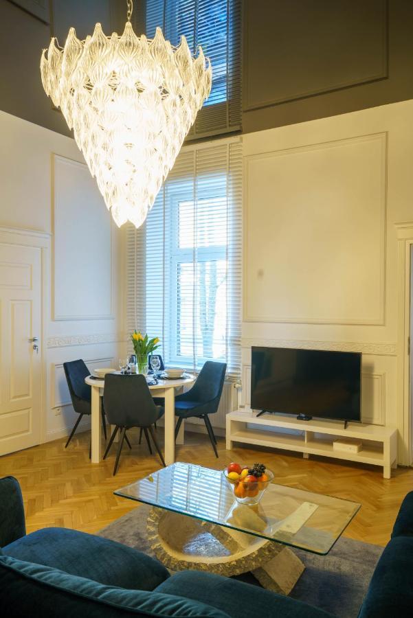 Prestige Apartment Rynek 凯尔采 外观 照片