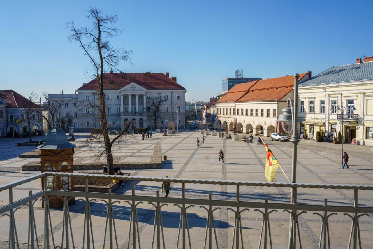 Prestige Apartment Rynek 凯尔采 外观 照片