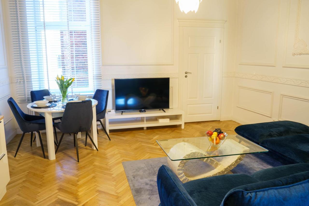 Prestige Apartment Rynek 凯尔采 外观 照片